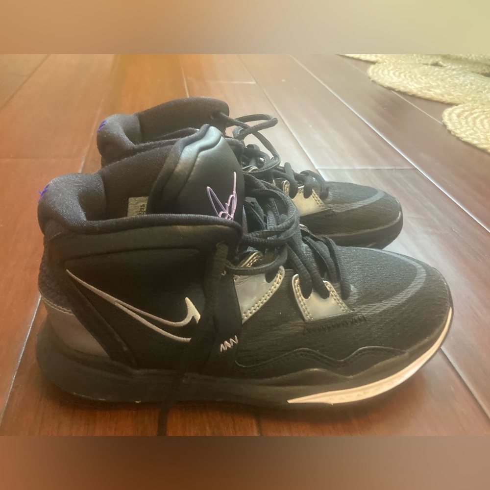 Kyrie girls basketball shoes